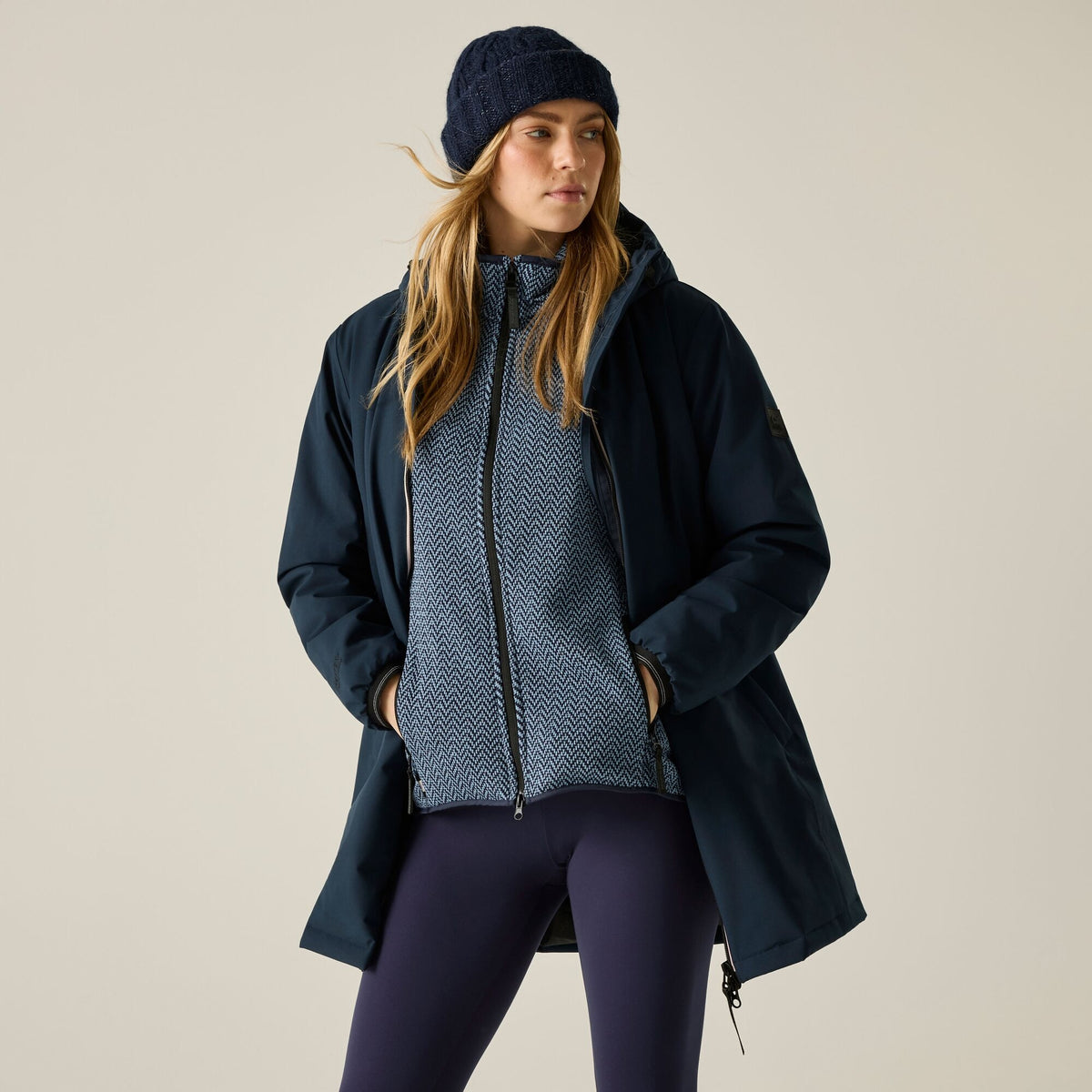 Navy-Black - Close up - Regatta Womens-Ladies Waterproof Insulated Jacket
