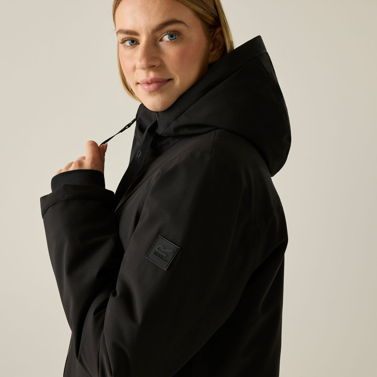 Black - Pack Shot - Regatta Womens-Ladies Waterproof Insulated Jacket