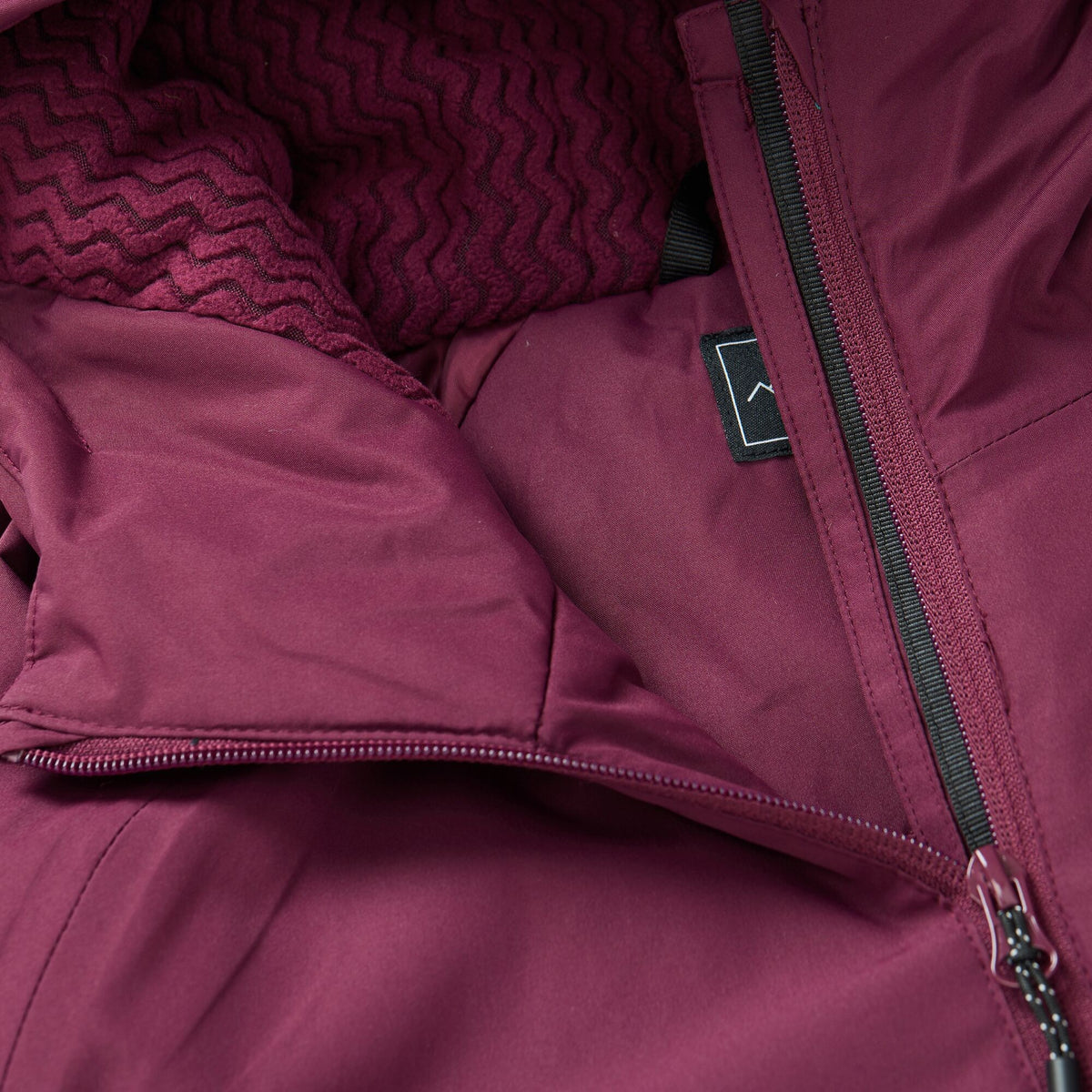 Fig - Pack Shot - Regatta Womens-Ladies Mabrie Insulated Waterproof Jacket