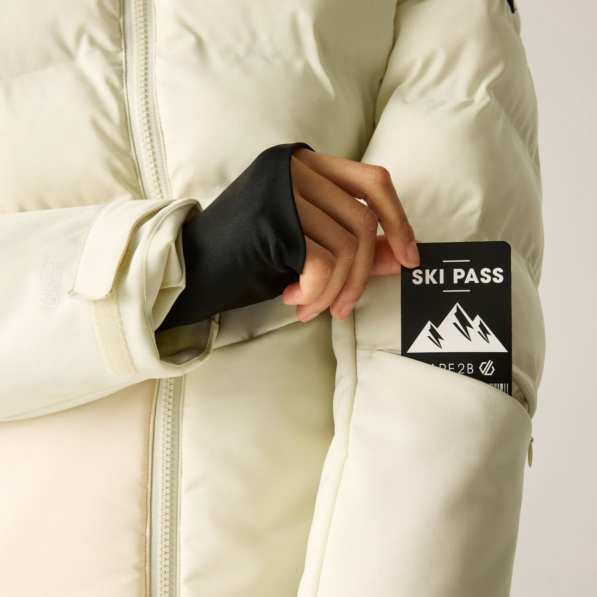 Almond Milk - Close up - Dare 2B Womens-Ladies Gliding II Ski Jacket