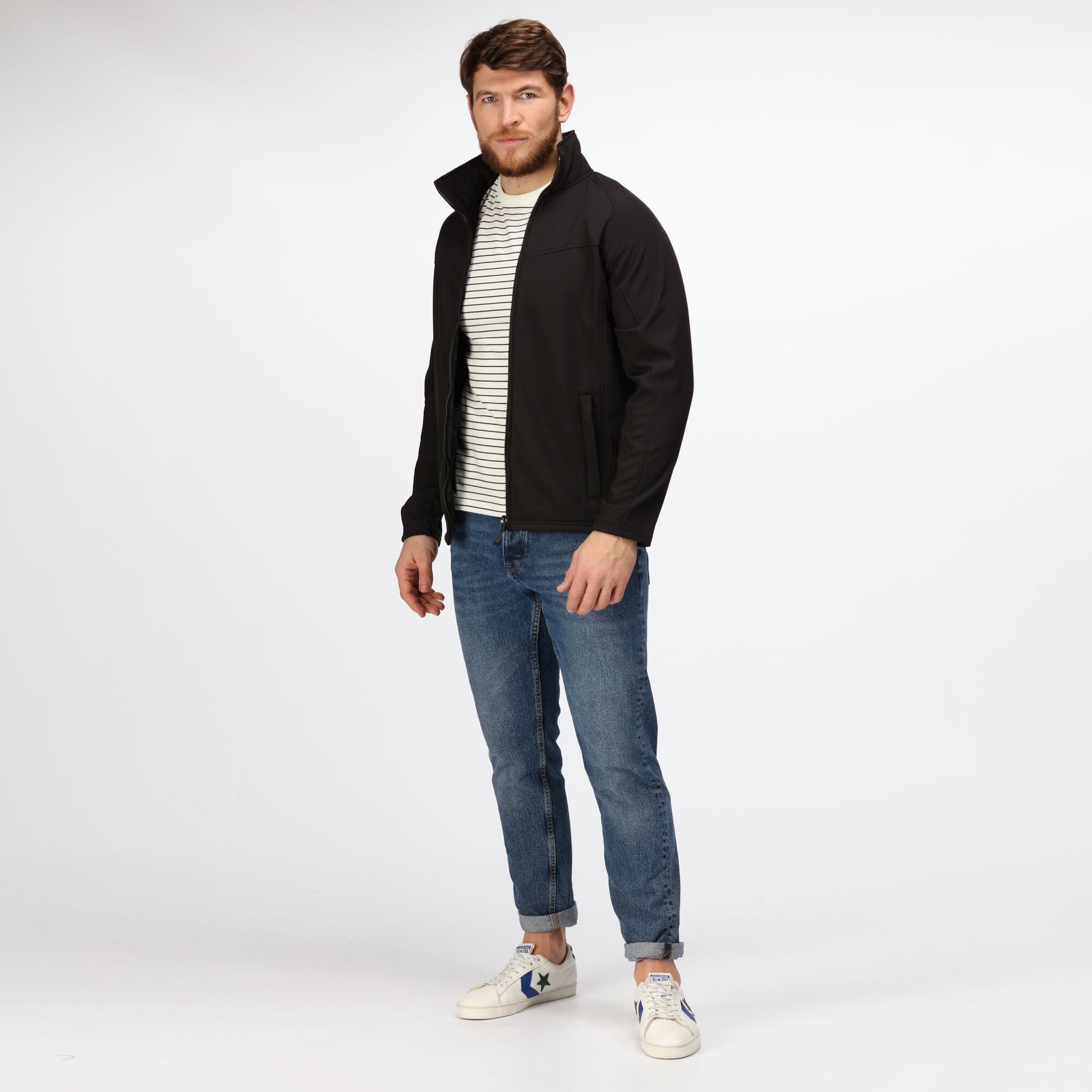 All Black - Lifestyle - Regatta Professional Mens Wind Resistant Fleece Jacket
