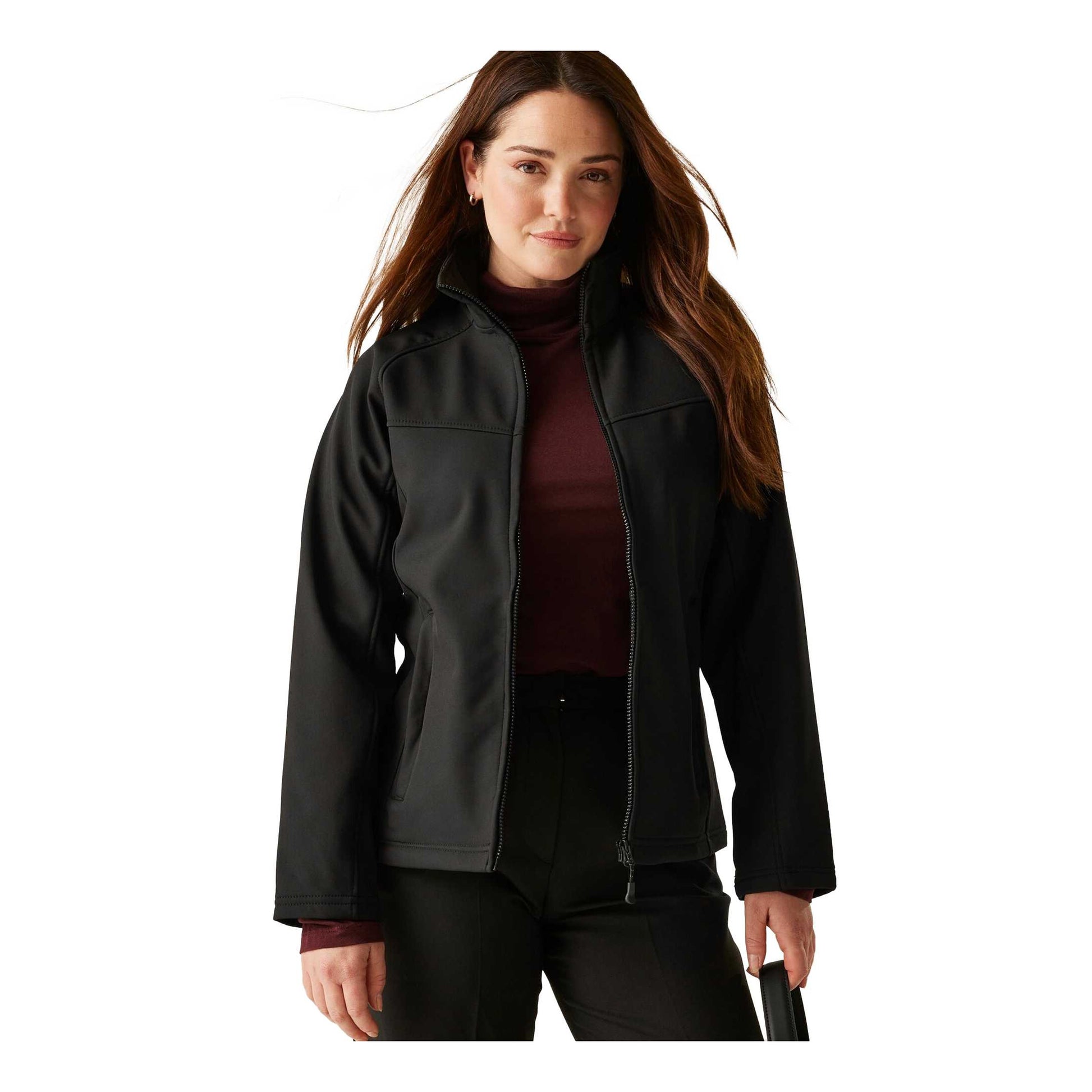 Navy - Lifestyle - Regatta Professional Ladies Uproar Softshell Wind Resistant Jacket