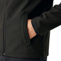 Black - Lifestyle - Regatta Professional Mens Lightweight Soft Shell Jacket