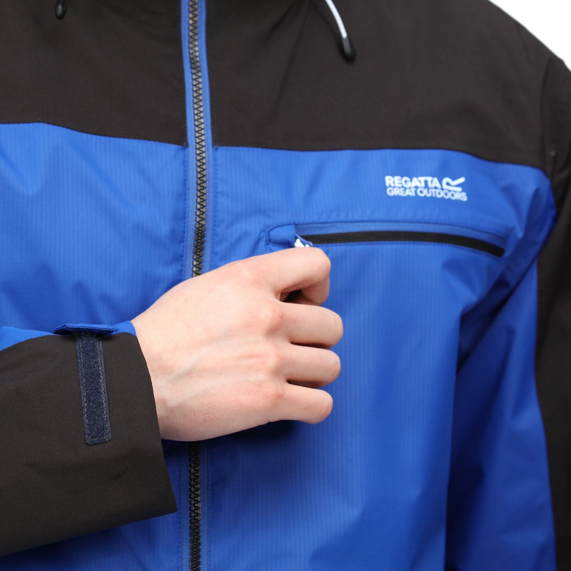 Surf Spray-Black - Close up - Regatta Mens Highton Stretch Waterproof Jacket