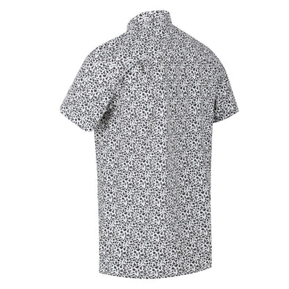 White-Ash-Floral - Close up - Regatta Mens Mindano V Short Sleeved Checked Shirt