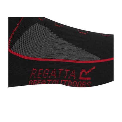 Black-Cherry Pink - Side - Regatta Womens-Ladies Samaris Trail Colour Block Ankle Socks (Pack of 2)