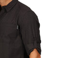 Ash - Close up - Regatta Mens Mindano V Floral Long-Sleeved Shirt