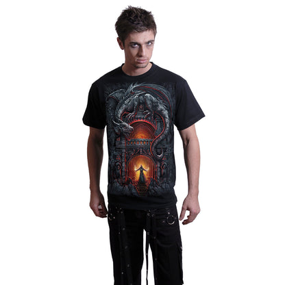 Black - Side - Spiral Direct Unisex Adult Dragon´s Lair Back Print T-Shirt