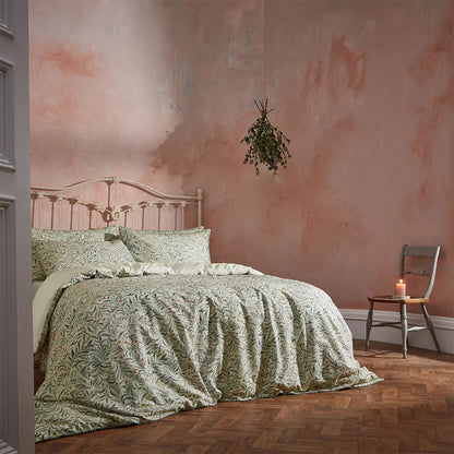Eucalyptus - Front - EW By Edinburgh Weavers Malory Traditional Contrast Piping Floral Duvet Cover Set