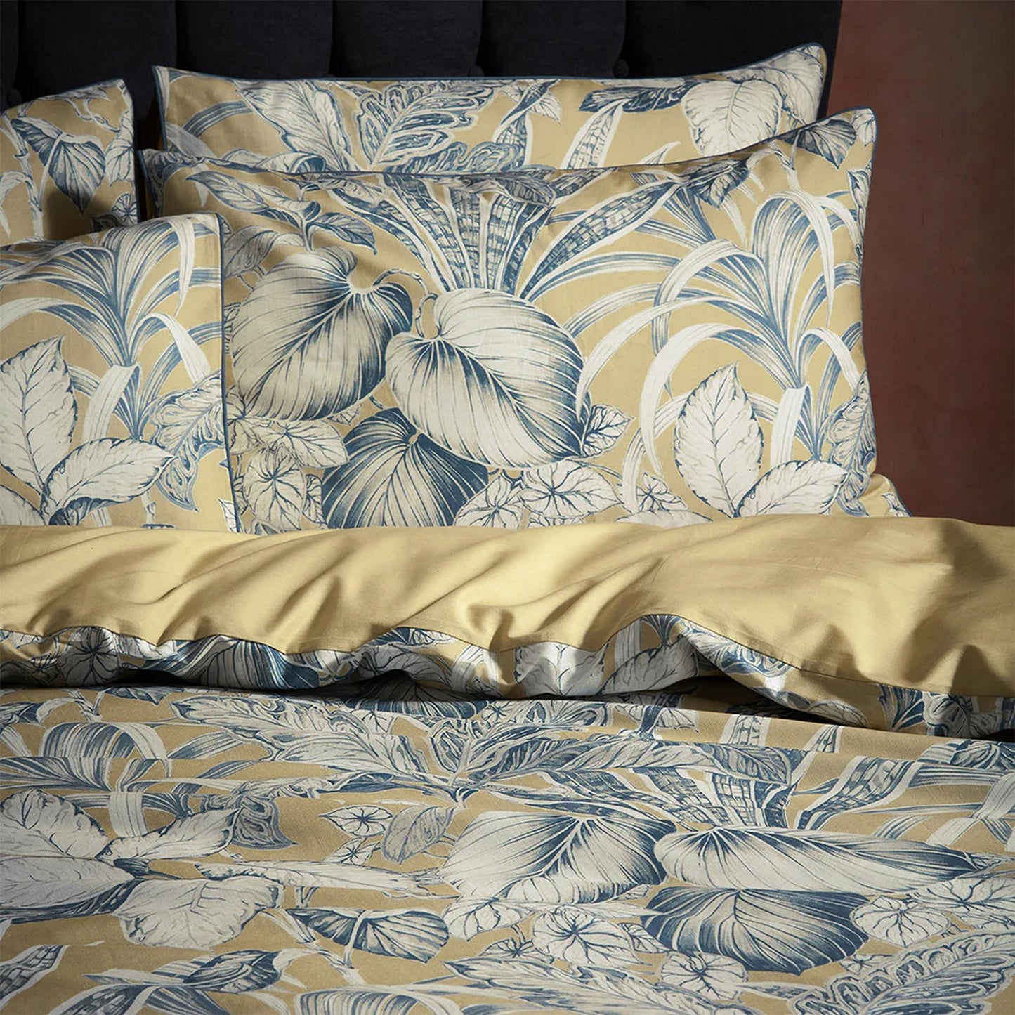 Gilt - Side - EW By Edinburgh Weavers Tivoli Contrast Piping Tropical Duvet Cover Set