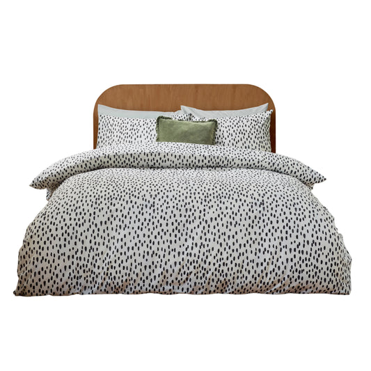 Multicoloured - Front - Furn Reversible Dotted Duvet Cover Set