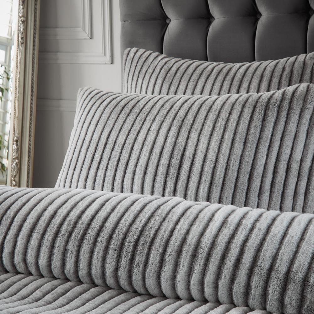 Grey - Close up - Paoletti Alpine Reversible Faux Fur Striped Duvet Cover Set