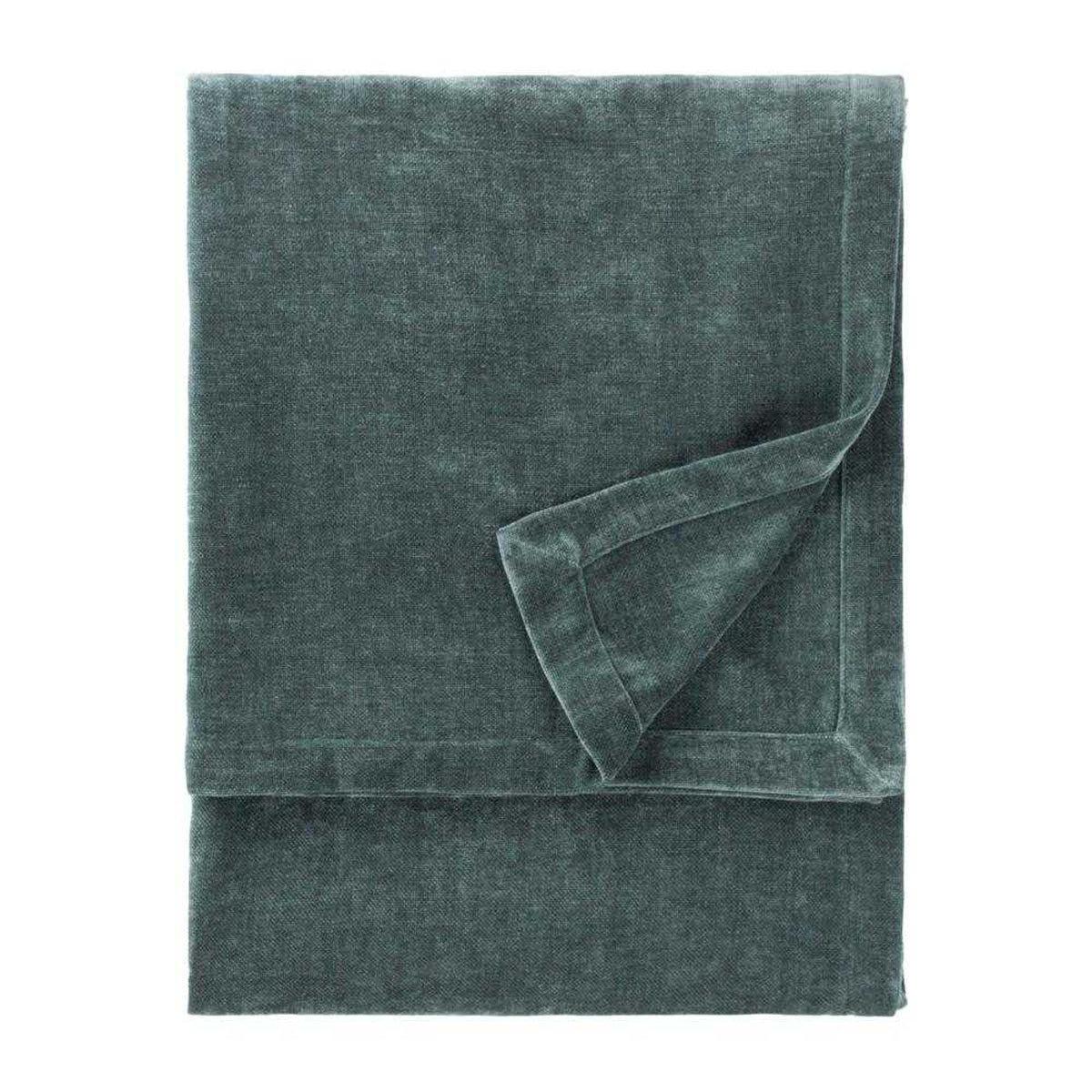 Marine - Front - Yard Chenille Heavy Throw