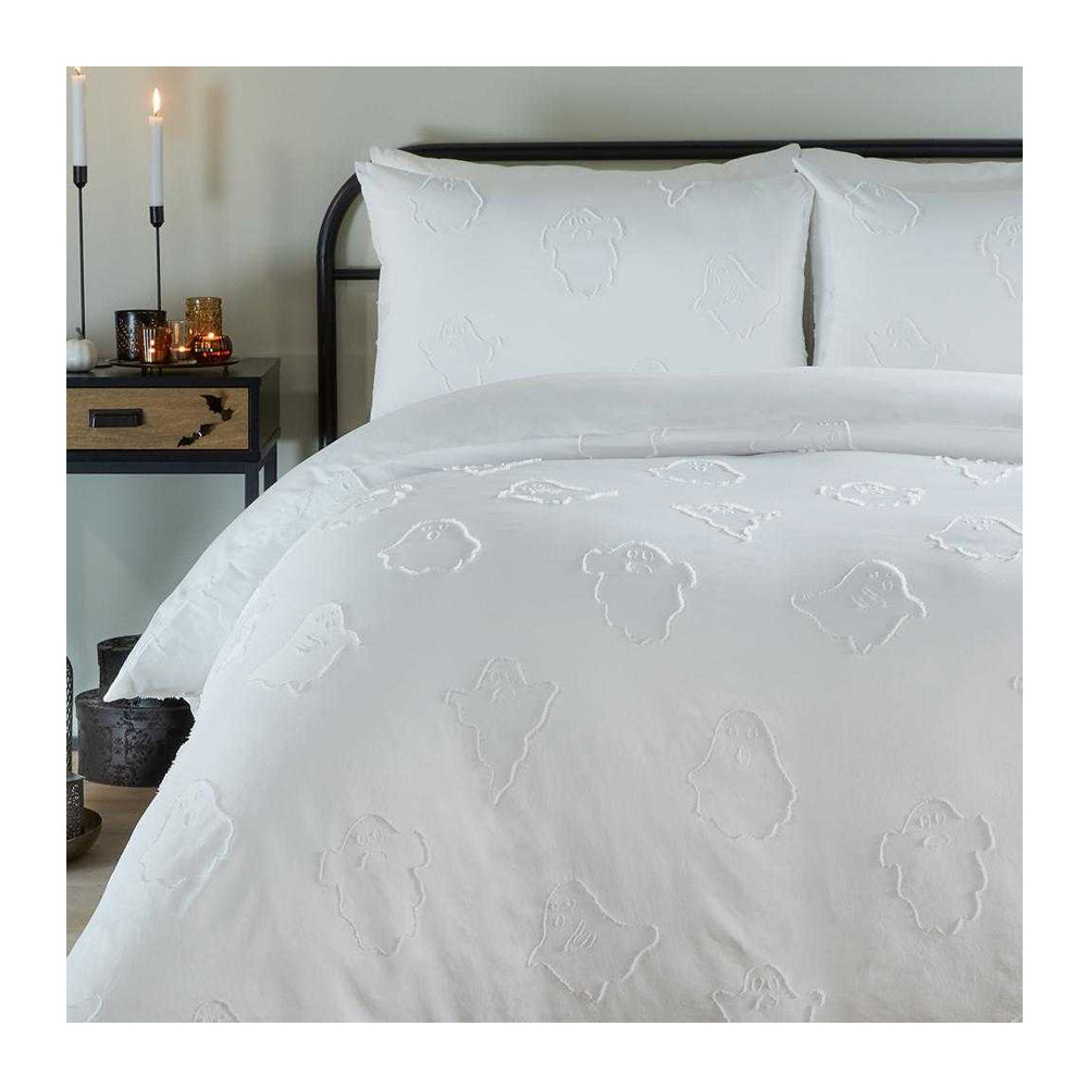 White - Back - Duvet Day Ghostly Ghouls Reversible Soft Touch Tufted Duvet Cover Set