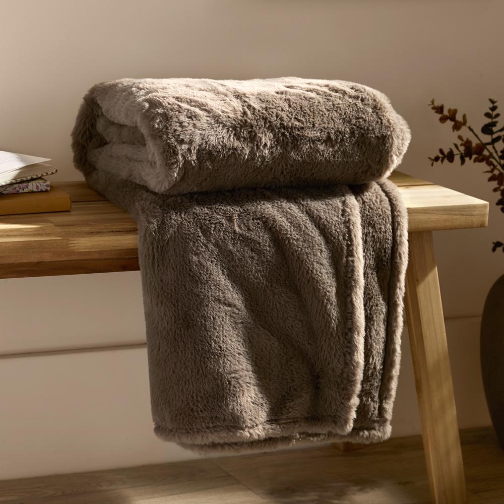 Mocha - Pack Shot - Furn Kallu Faux Fur Double Sided Throw