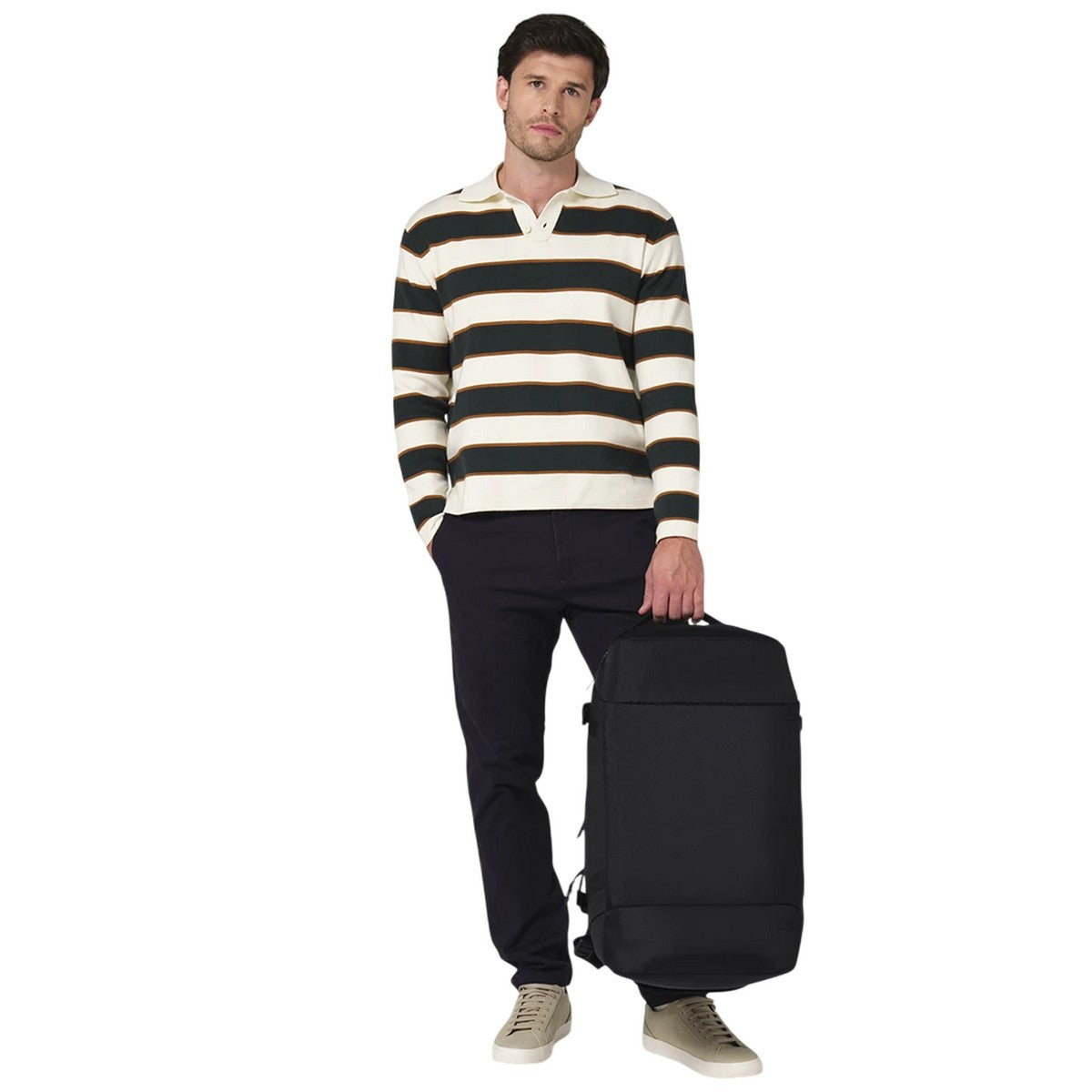 Black - Lifestyle - Quadra Zurich Hybrid 45L Holdall