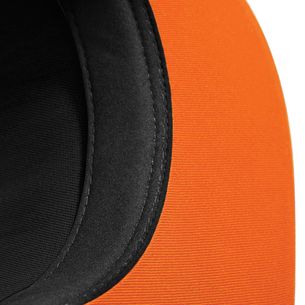 Black- Orange - Close up - Beechfield Unisex 5 Panel Contrast Snapback Cap