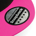 Black- Fuchsia - Lifestyle - Beechfield Unisex 5 Panel Contrast Snapback Cap