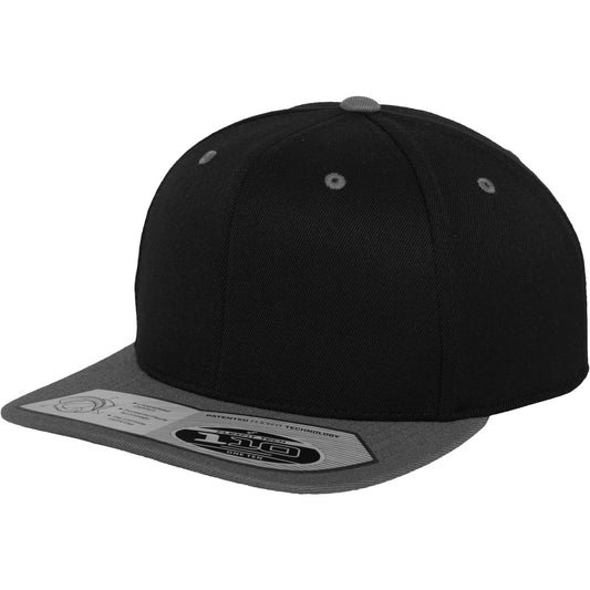 Black- Grey - Front - Yupoong Flexfit Unisex 110 Plain Fitted Snapback Cap