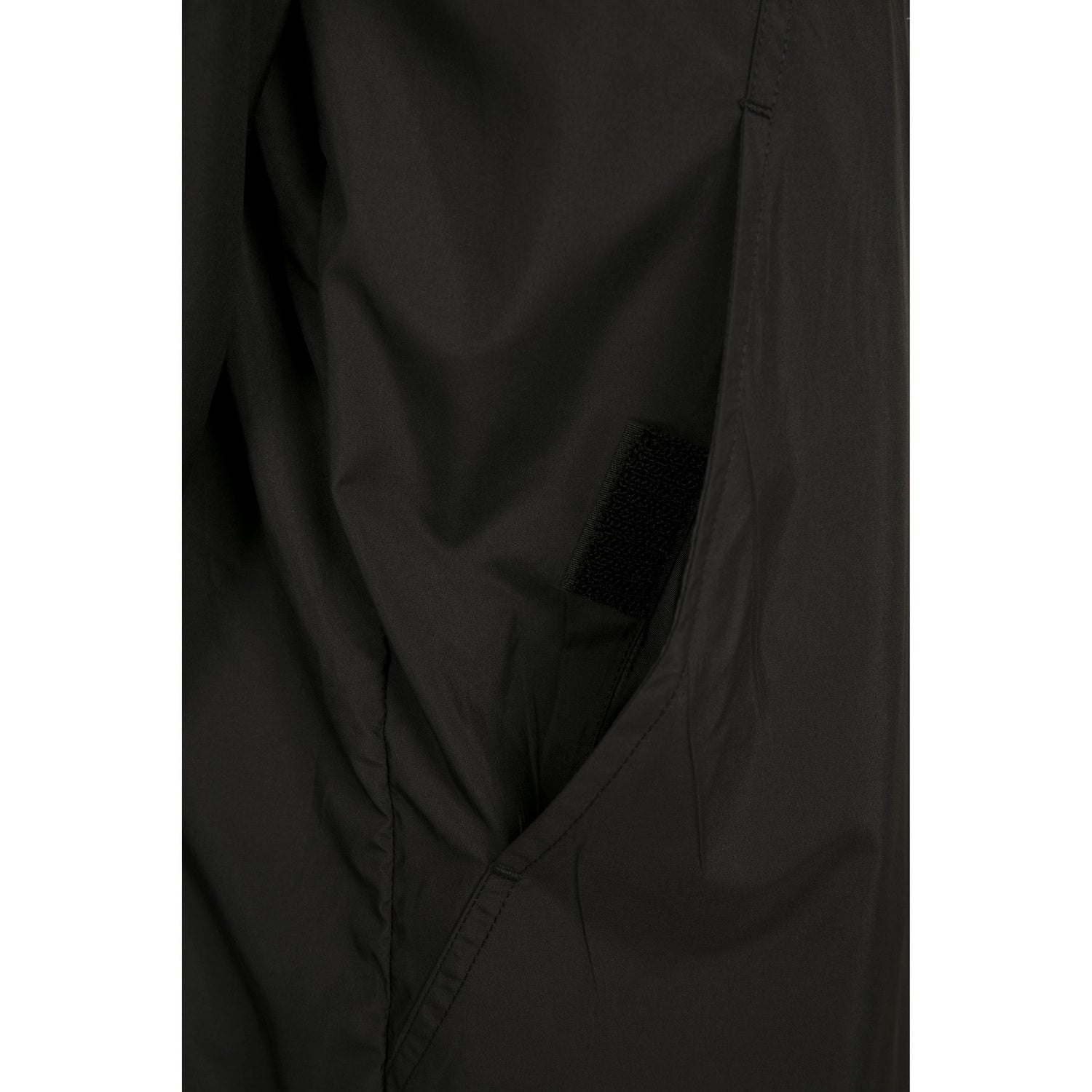 Black - Close up - Build Your Brand Unisex Adults Basic Pullover Jacket