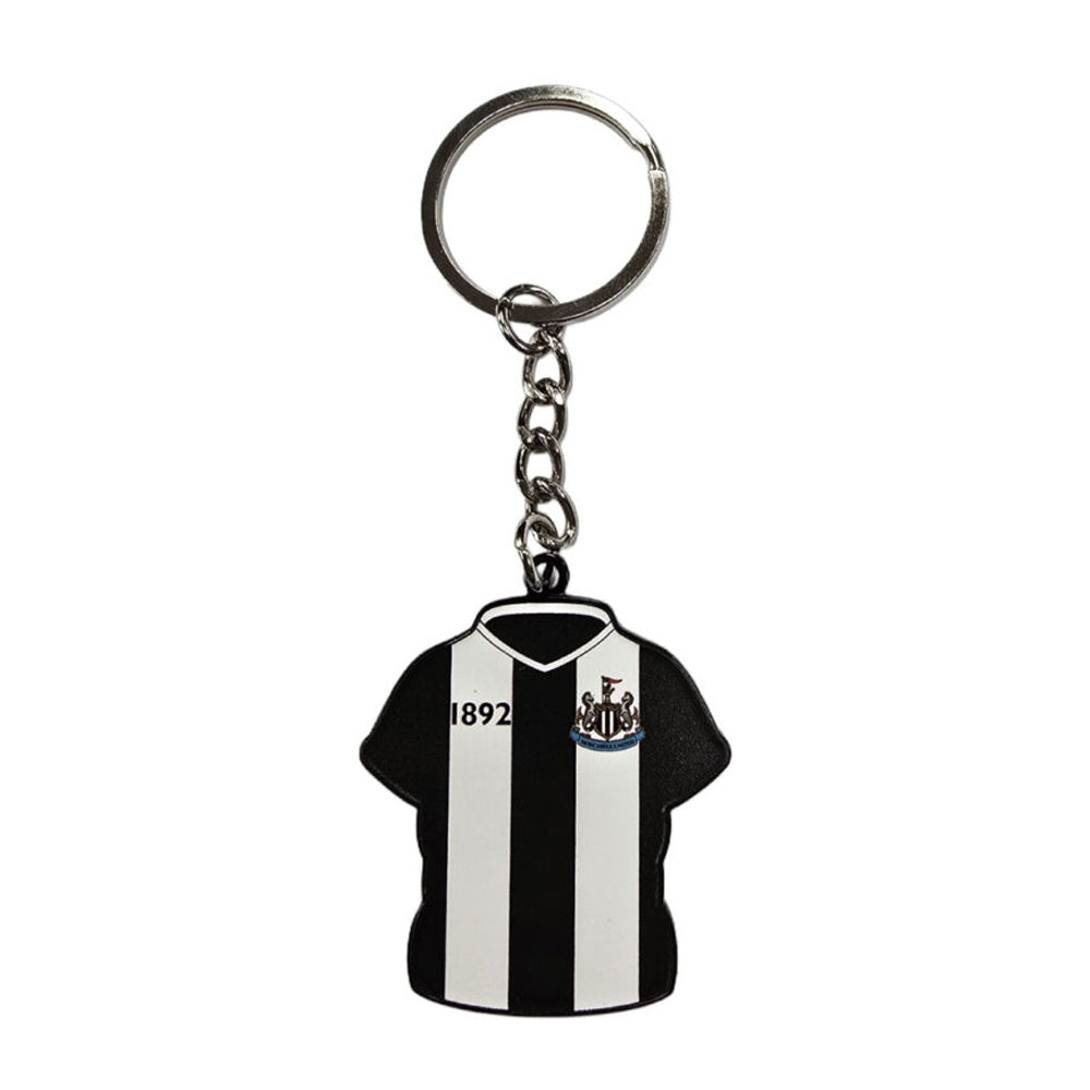 Black-White - Front - Newcastle United FC Home Kit Keyring And Badge Set