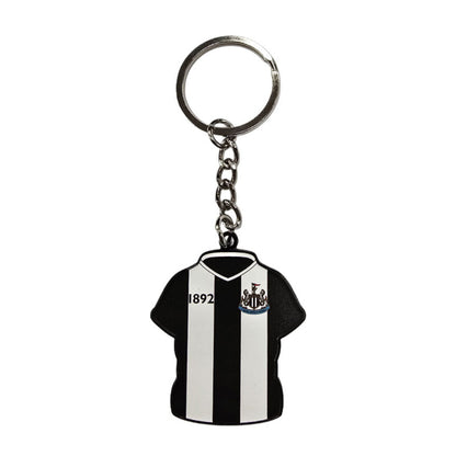 Black-White - Front - Newcastle United FC Home Kit Keyring And Badge Set