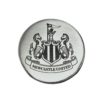 White-Black - Back - Newcastle United FC Antique Look Keyring And Badge Set