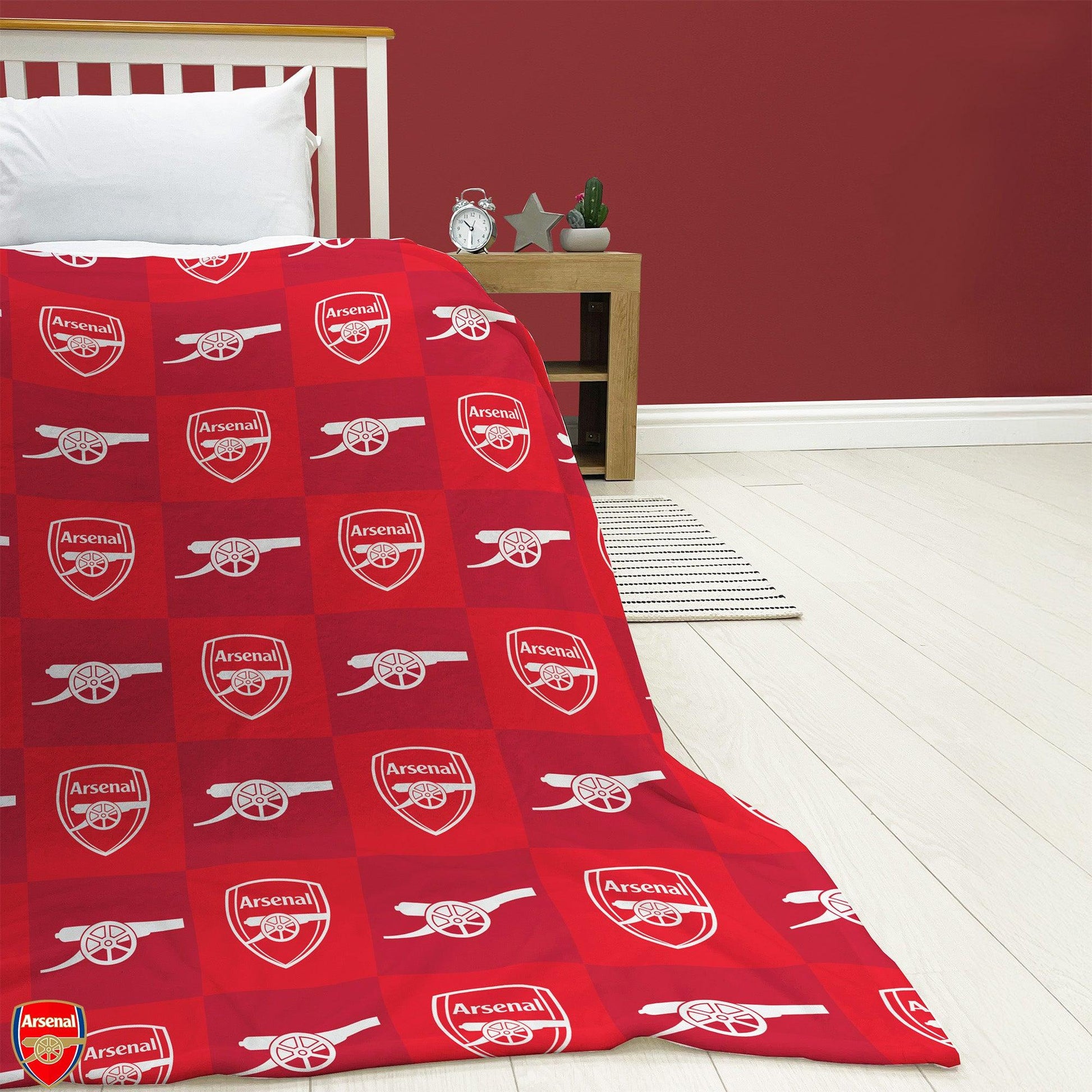 Red-White - Pack Shot - Arsenal FC Polyester Checkered Fleece Blanket