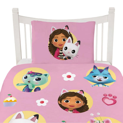 Multicoloured - Lifestyle - Gabby's Dollhouse Reversible Gabby and Friends Duvet Set