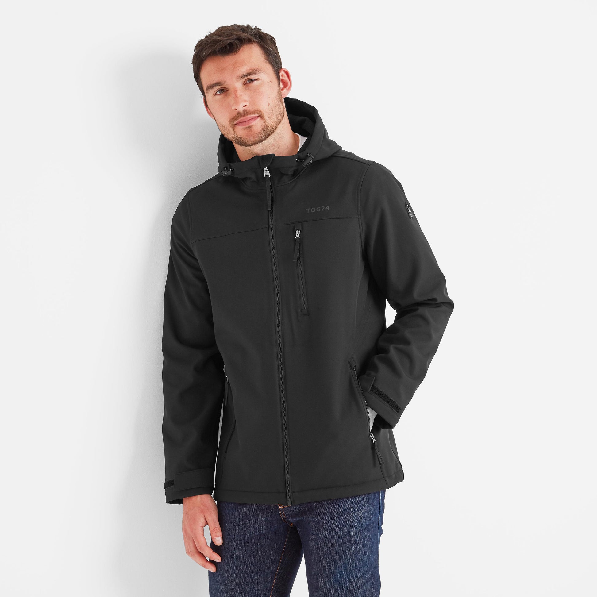 Black - Lifestyle - TOG24 Mens Retner Soft Shell Jacket