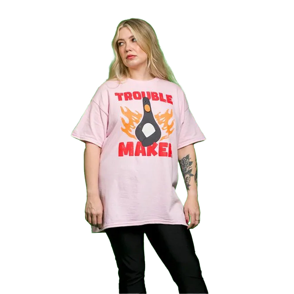 Light Pink - Lifestyle - Wallace and Gromit Unisex Adult Trouble Maker Feathers McGraw T-Shirt