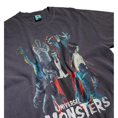 Charcoal - Side - Universal Monsters Unisex Adult Vintage Wash T-Shirt