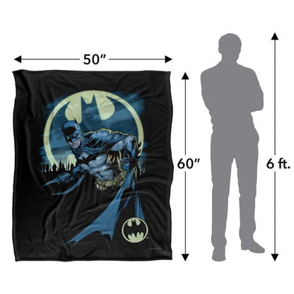 Multicoloured - Pack Shot - Batman Batarang Blanket