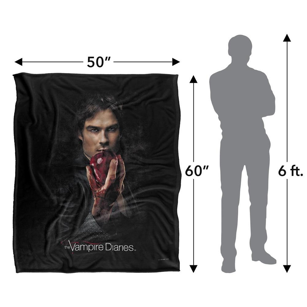 Multicoloured - Pack Shot - Vampire Diaries Apple Damon Blanket