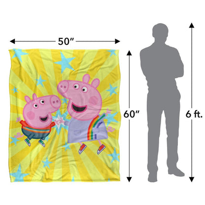 White - Pack Shot - Peppa Pig High Five Peppa And George Blanket