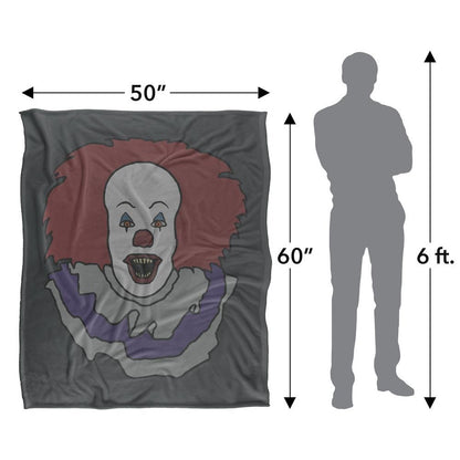Multicoloured - Pack Shot - It Head Pennywise Blanket