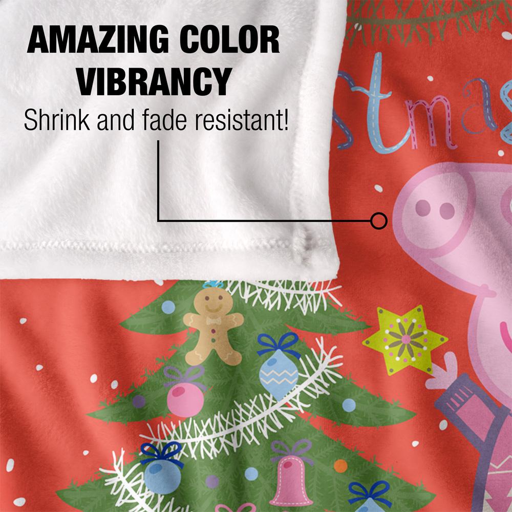 White - Lifestyle - Peppa Pig Christmas Fun Blanket