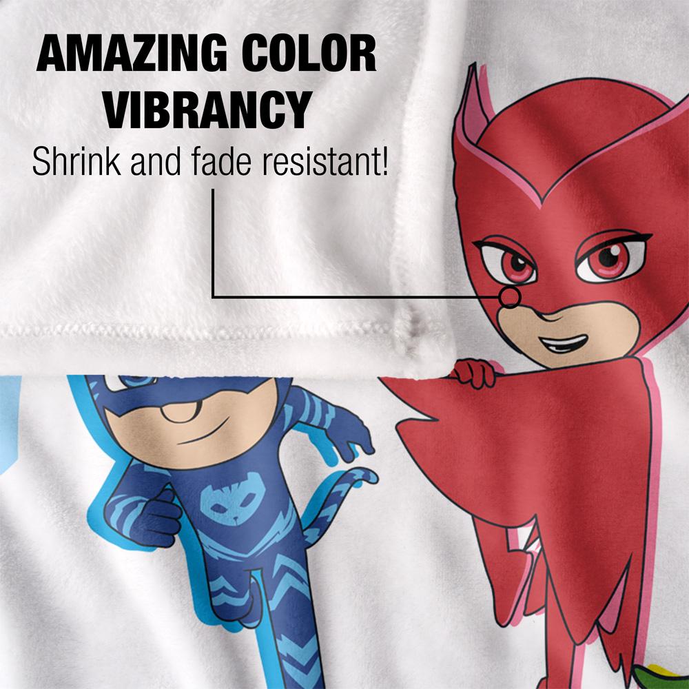 White - Lifestyle - PJ Masks Power Up! Group Shot Blanket
