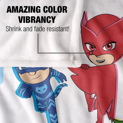 White - Lifestyle - PJ Masks Power Up! Group Shot Blanket