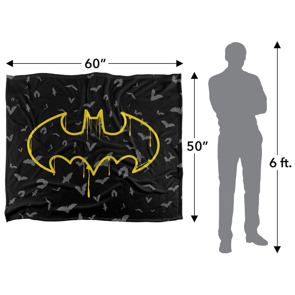 Multicoloured - Pack Shot - Batman Graffiti Blanket