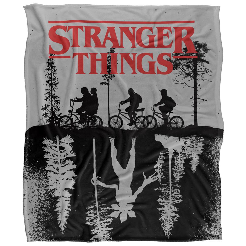 Multicoloured - Front - Stranger Things Upside Down Blanket