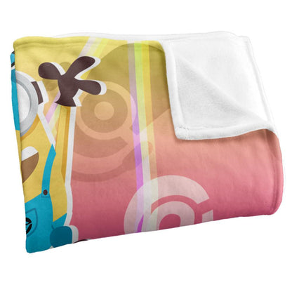 White - Back - Minions Rave Blanket