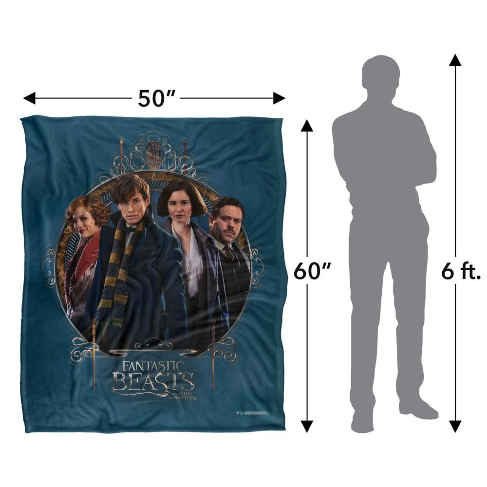 Multicoloured - Pack Shot - Fantastic Beasts Group Shot Blanket