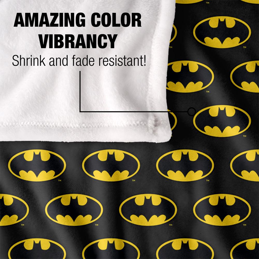 Multicoloured - Lifestyle - Batman All Over Logo Blanket