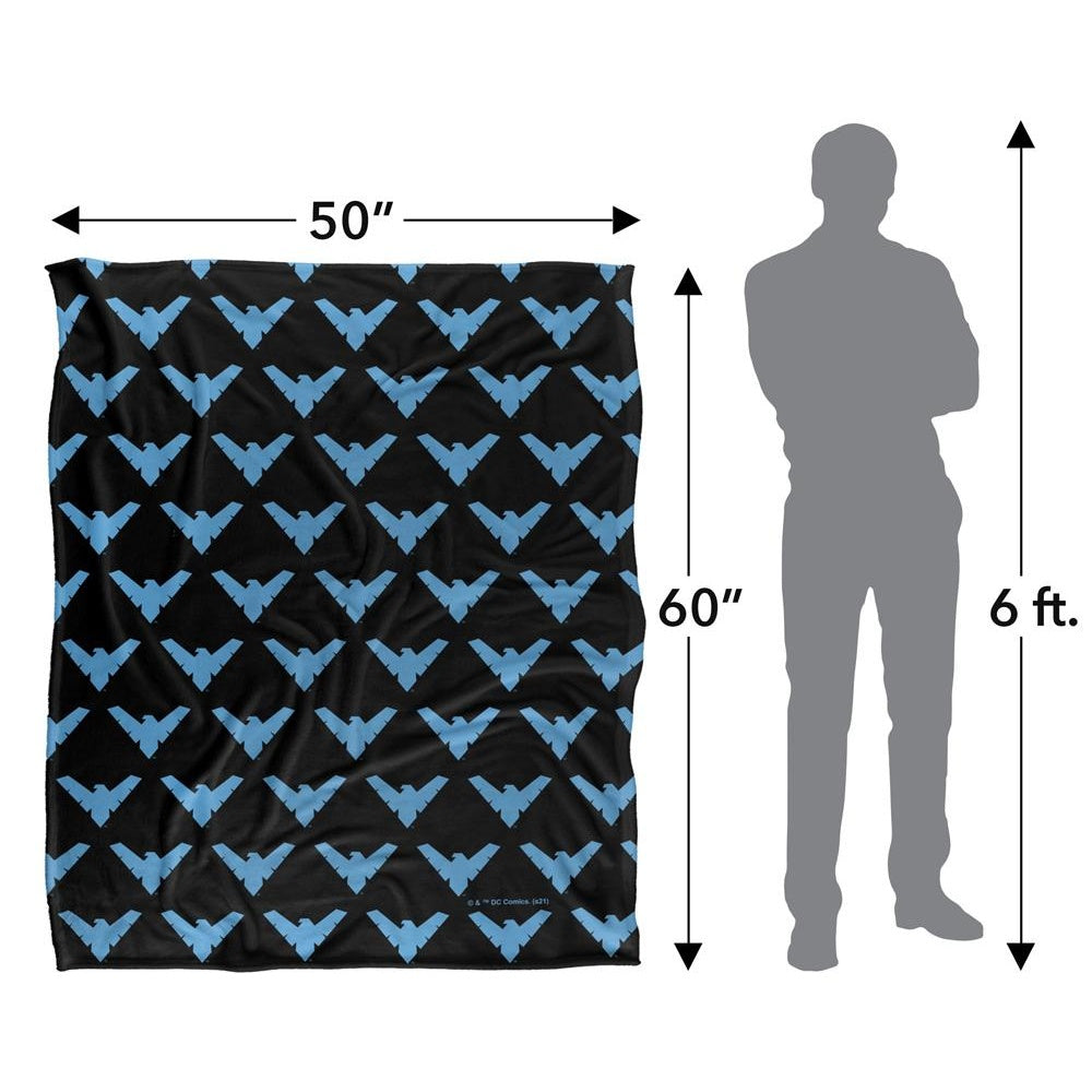 Multicoloured - Pack Shot - Batman All Over Logo Nightwing Blanket