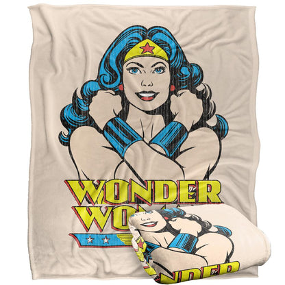 Multicoloured - Front - Wonder Woman Pose Blanket