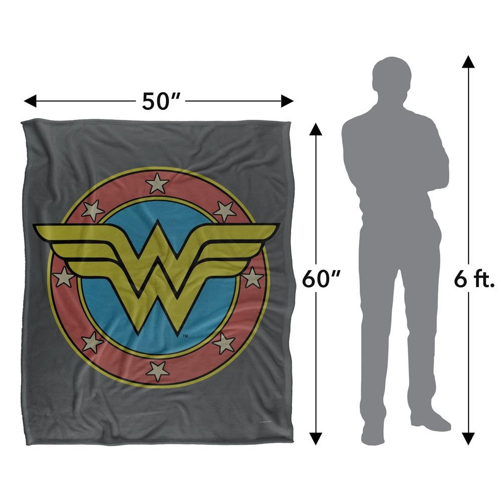 Multicoloured - Pack Shot - Wonder Woman Vintage Logo Blanket