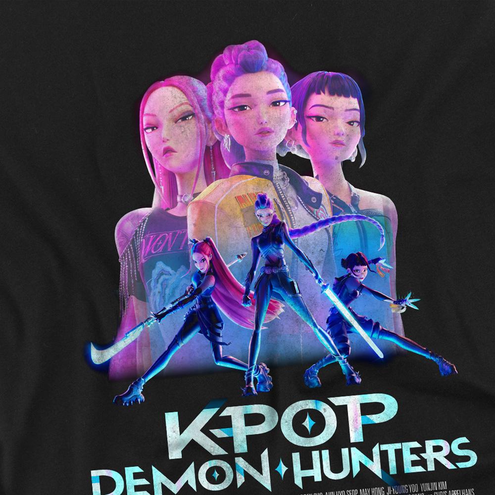 Black - Side - K-Pop Demon Hunters Womens-Ladies Huntr-X Poster Oversized T-Shirt