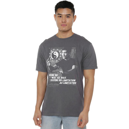 Charcoal - Lifestyle - Bruce Lee Unisex Adult No Way As A Way T-Shirt