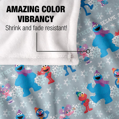 Multicoloured - Lifestyle - Sesame Street Silky Snow Holiday Supersoft Blanket